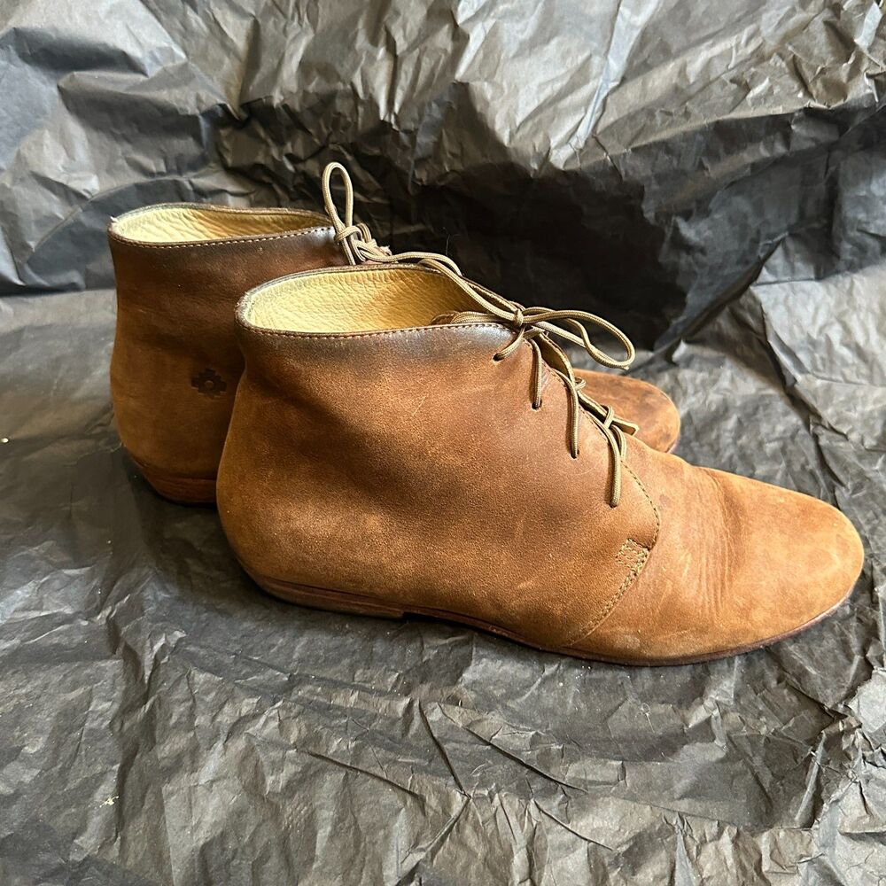 Nisolo Everyday Chukka Ankle Booties 8